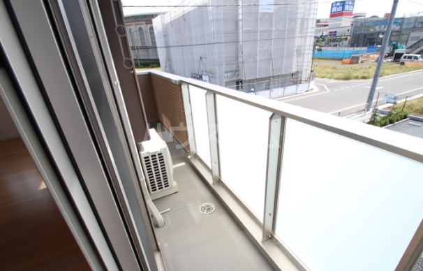 13/22 バルコニー