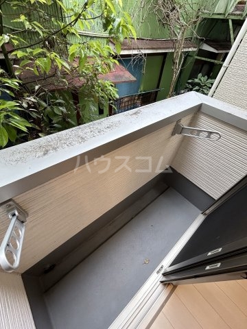 19/30 バルコニー