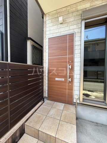 3/3 エントランス