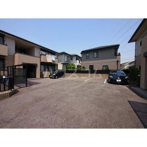15/25 駐車場