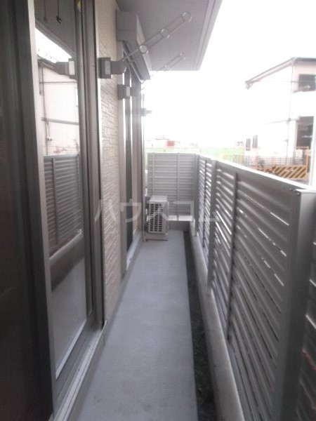 21/30 バルコニー