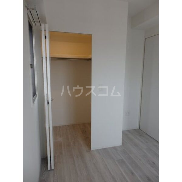 15/23 エントランス