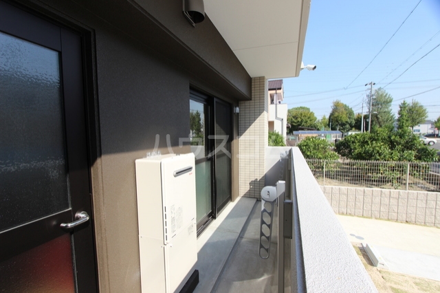 13/27 バルコニー