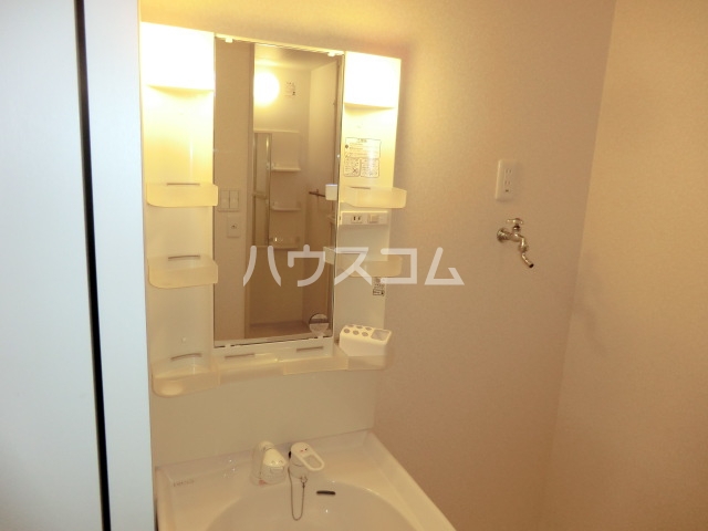 17/27 洗面