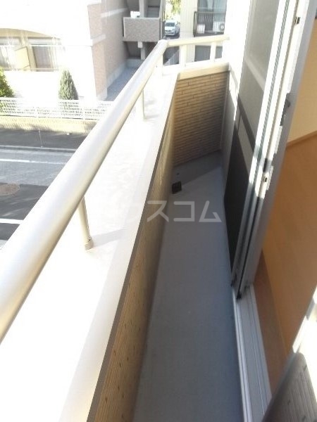 19/30 バルコニー