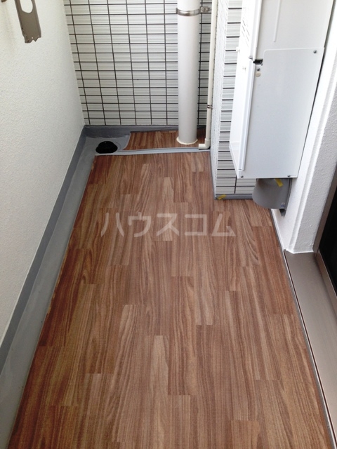 16/25 バルコニー