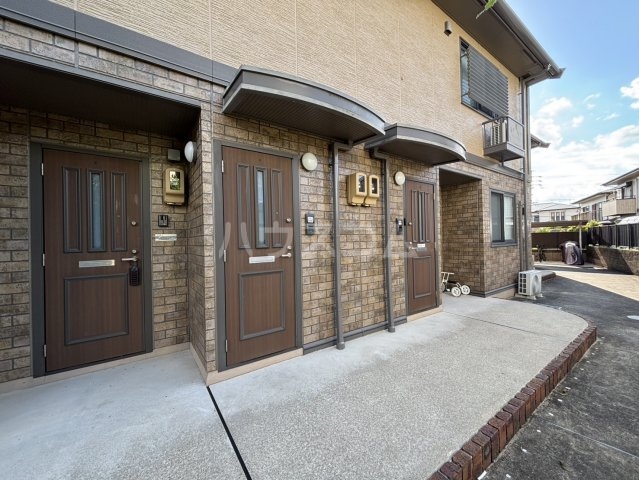 17/21 エントランス