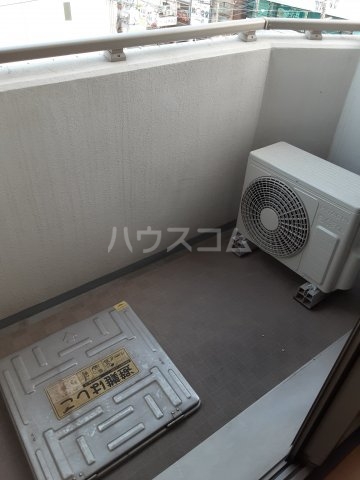 18/27 バルコニー