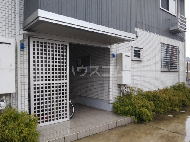 3/7 エントランス