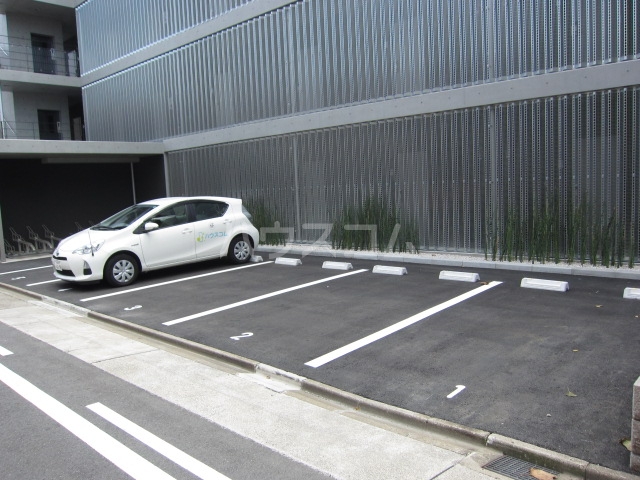 22/25 駐車場