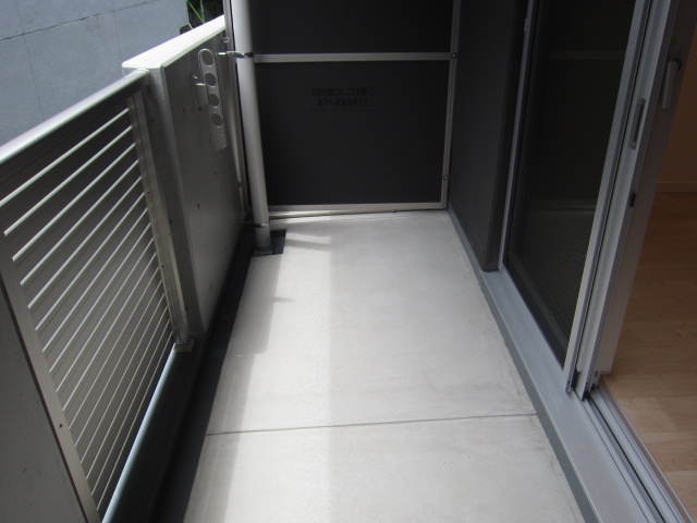 16/25 バルコニー