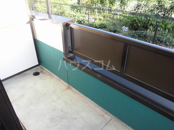 18/27 バルコニー