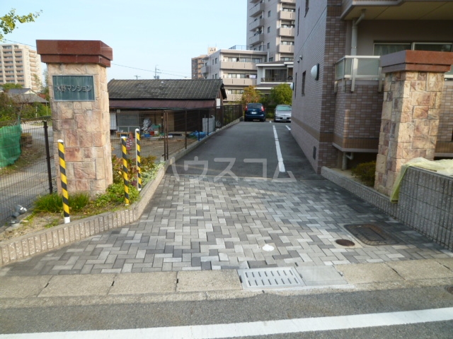 3/10 エントランス