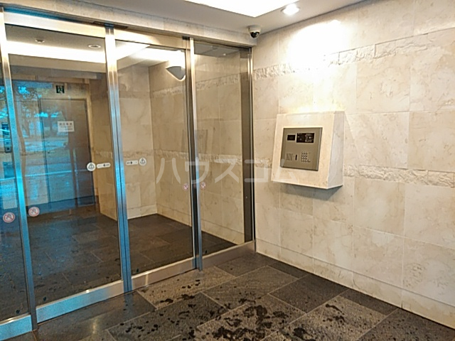 2/8 エントランス