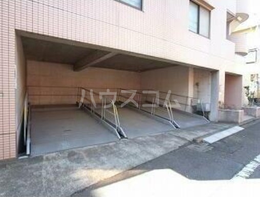 29/30 駐車場