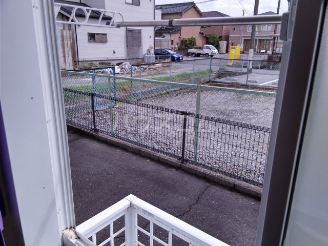 15/26 バルコニー