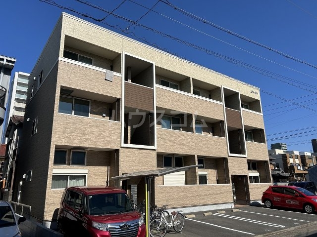 1/18 外観