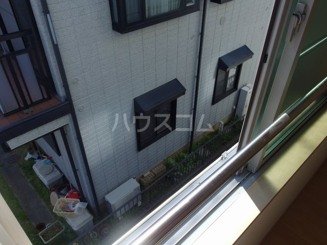 19/30 バルコニー