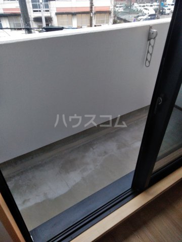 15/28 バルコニー