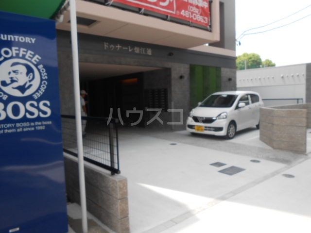 20/28 エントランス