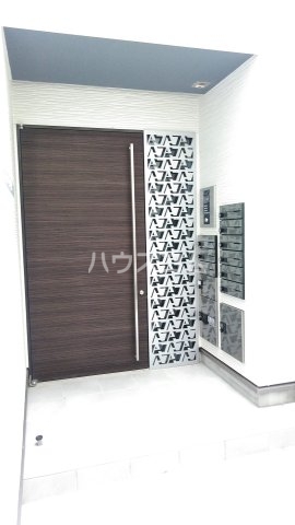 3/7 エントランス