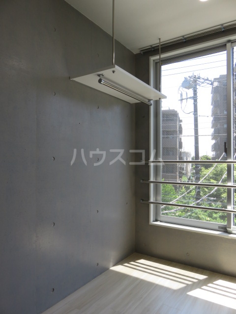 19/30 バルコニー