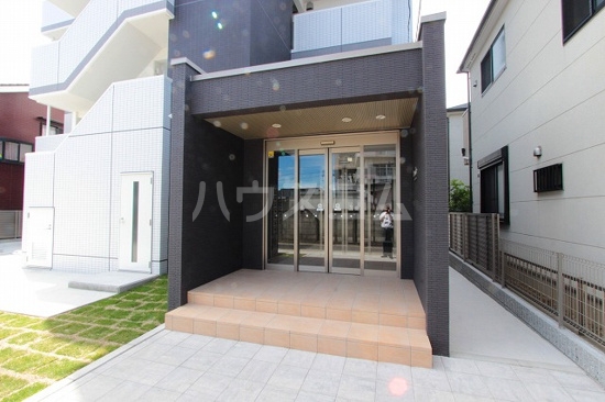 15/24 エントランス