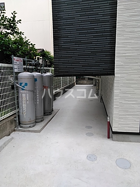 19/28 エントランス