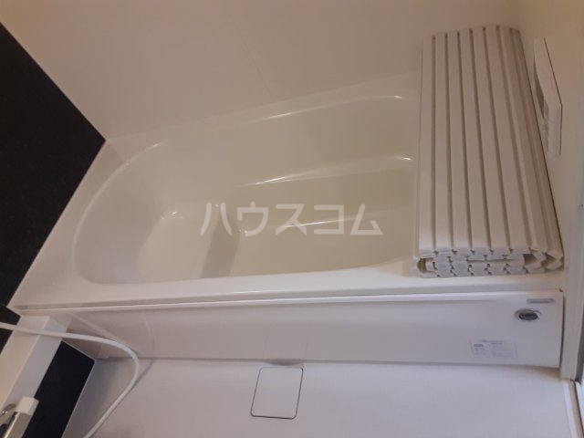 16/30 浴室