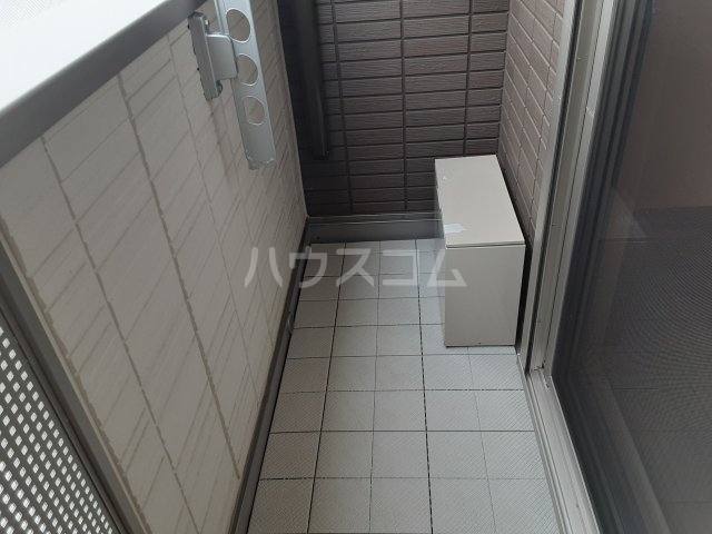 19/30 バルコニー