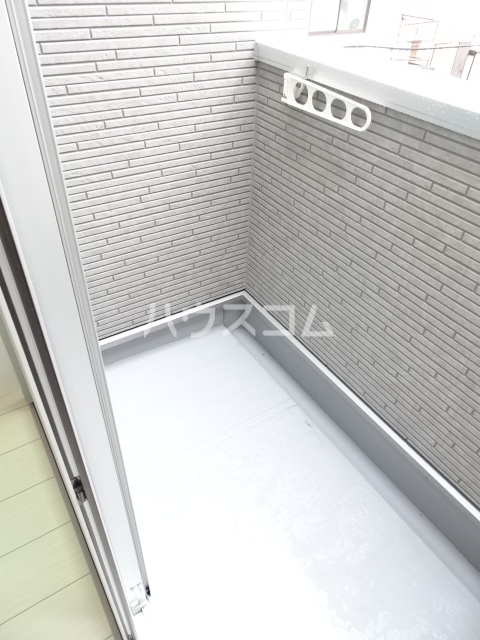 20/30 バルコニー