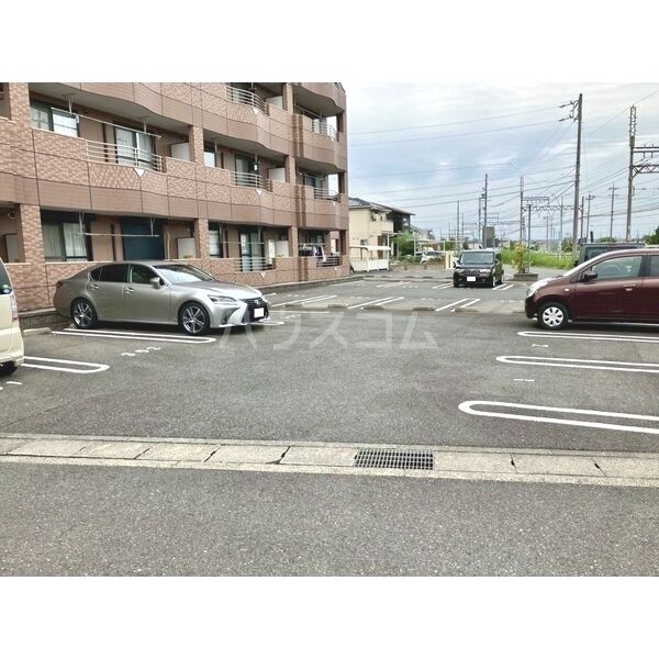 16/24 駐車場