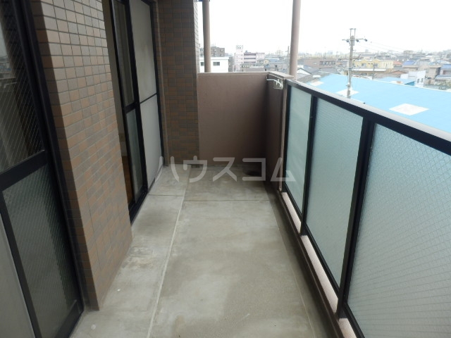 19/30 バルコニー