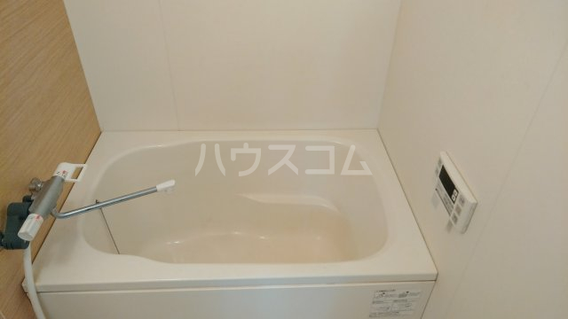 14/30 浴室