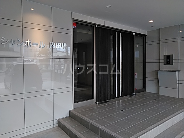 29/30 エントランス