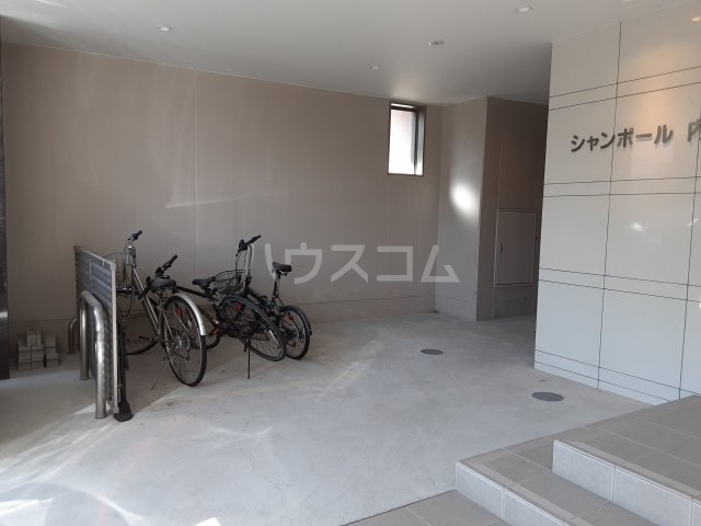 22/29 エントランス
