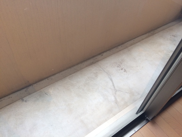 14/28 バルコニー