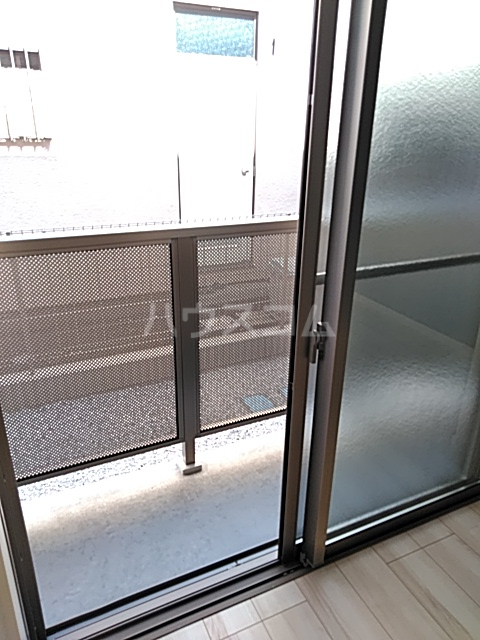 23/30 バルコニー