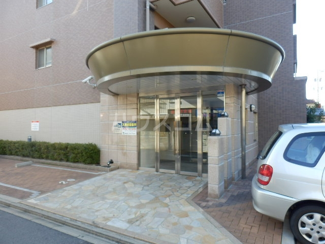 22/29 エントランス