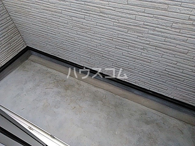 19/25 バルコニー