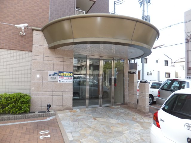 22/29 エントランス