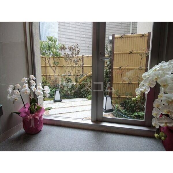 13/20 エントランス