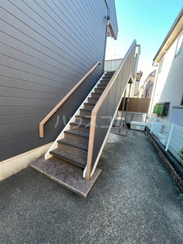 14/22 エントランス