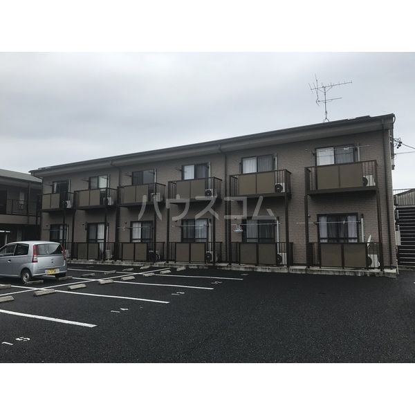 2/4 エントランス
