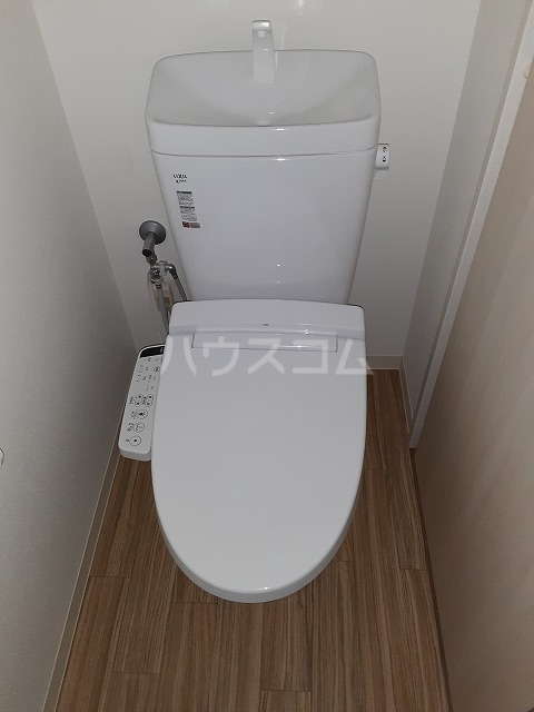 13/30 トイレ