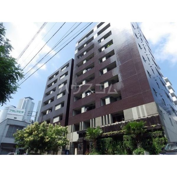 16/19 エントランス