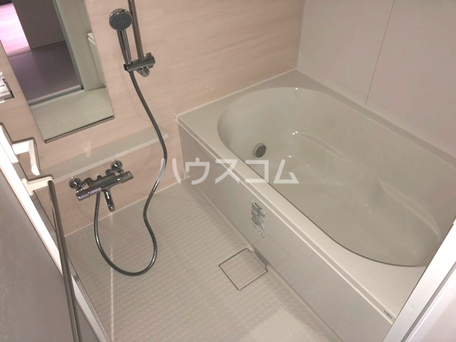 19/30 浴室