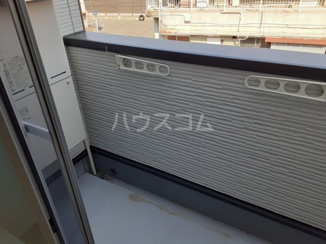 20/30 バルコニー