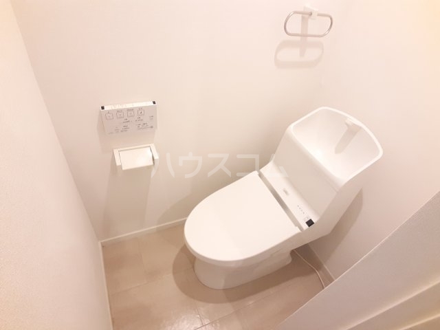 16/25 トイレ