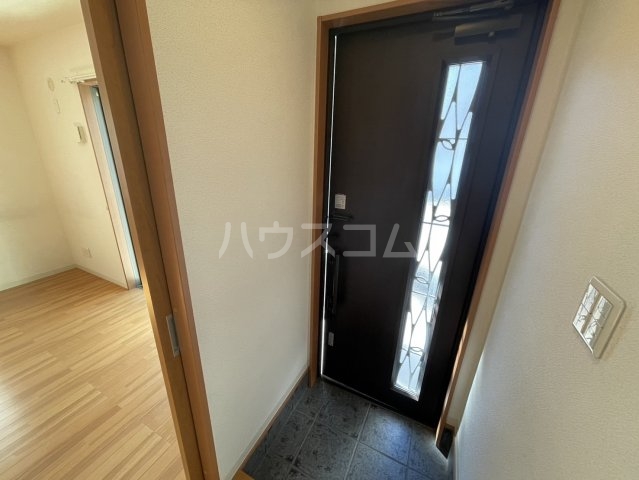 2/3 エントランス